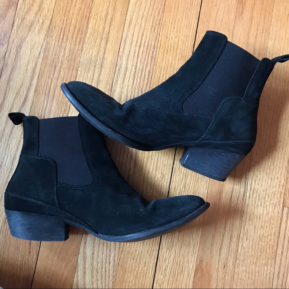 Hunter Black Suede Chelsea Ankle Boots